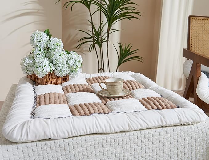 Couch Cushion Cover for dog Sofa Cover Washable Pet Love Seat Couch Covers for Sofa Slipcovers Couch Protector Blanket for Dog Sofa Cushion Covers for Pet Washable Pad Light Brown 70x70cm/27.6x27.6in