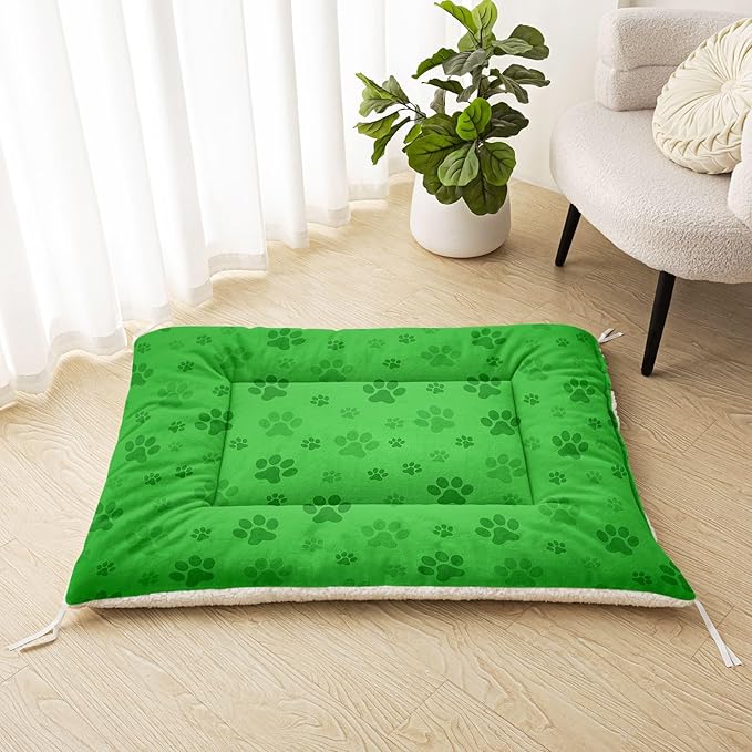 Dog Crate Bed Washable Crate Pad Cartoon Paw Green Printed Soft Fluffy Pet Sleeping Mat for Large Medium Small Animals(Paw-5 L)