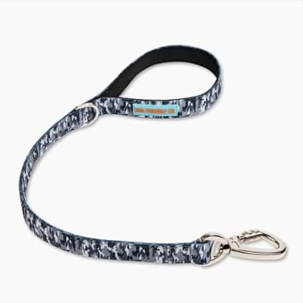 DF Co. Close Control Short Trainer Dog Leash | Strain Free & Shock Resistant, Durable Material, 65cm in Length, Heavy Duty Clips & D-Ring (Grey Camo, Regular)