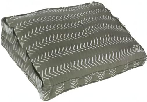 Molly Mutt Sheepy Wool Crate Pad, 100% Cotton Canvas Cover with Soft, Supportive, & Temperature-Regulating 100% Natural Wool-Filled Insert Dog Bed, Crate Mat, Forever Young, 30" x 21" x 2.5"