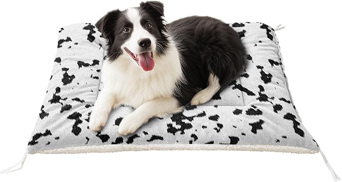 Dog Crate Bed Washable Crate Pad Black White Printed Soft Fluffy Pet Sleeping Mat for Large Medium Small Animals(L)