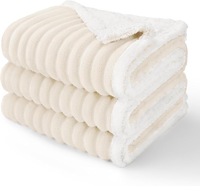 Luciphia Waterproof Dog Blanket for Small Puppy Ultra-Soft Calming Cut Pile Flannel Throw Durable & Warm Furniture Protection for Couch Car Pet Cat Blanket Machine Washable Soft White,S(40''x28'')