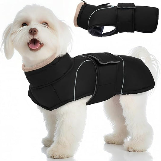 Black Dog Coat Soft Pet Sweater for Cold Weather Warm Pet Winter Coat with Leash Hole Waterproof Dogs Jacket with Fleece Lined Thick Pets Clothes with Windproof Puffer Coats for Medium Dogs