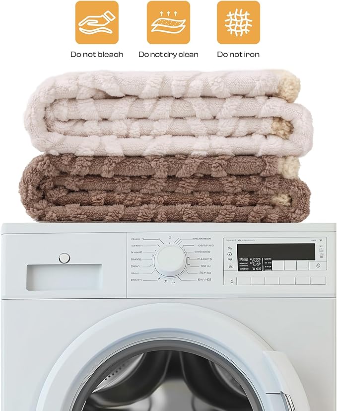 Luciphia Waterproof Pet Blanket, Liquid Pee Proof Dog Blankets for Sofa Bed Couch, Reversible Sherpa Fleece Furniture Protector Cover for Small Medium Large Dogs Cats,Khaki Small（40" x 28"）