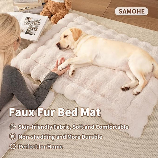 Cat Beds for Indoor Cats Faux Fur Pet Pad Mat Plush Kitten Bed with Non-Slip Bottom for Carriers/Couch Dog & Puppy Friendly 35 x 27 Inch X-Large White