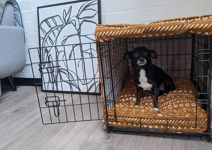 Molly Mutt Sheepy Wool Crate Mat - 100% Cotton Canvas Cover with Temperature-Regulating 100% Natural Wool-Filled Insert Dog Bed - Soft & Supportive Wool-Filled Bed - (24"x18"x2.5", Everywhere)
