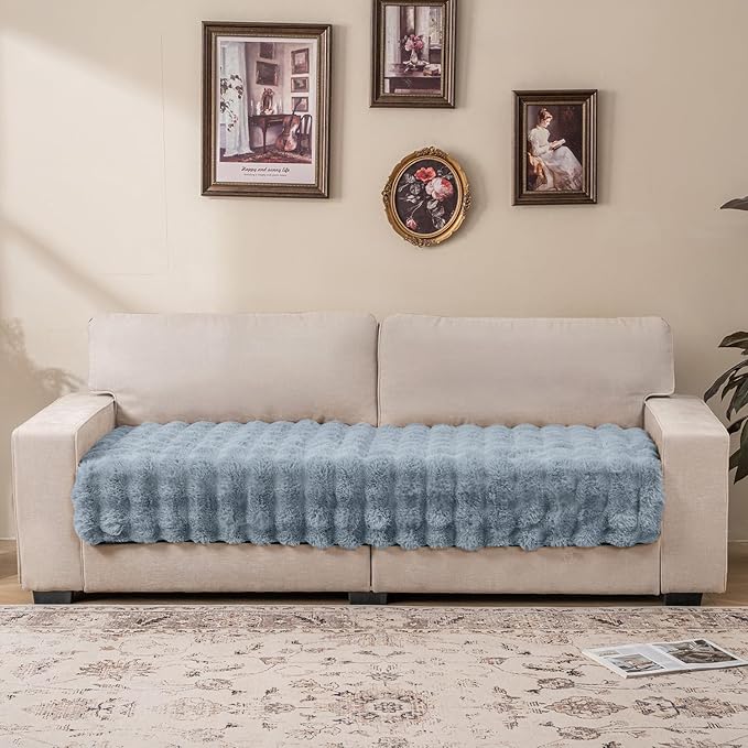 Dogs/Cats Bed Mats, Dog Pad Washable Removable Couch Cover with Anti-Slip Back, Plush Long Fur Mat, Perfect for Small, Medium and Large Dogs.(Light Gray-Bubble, 30"x70")