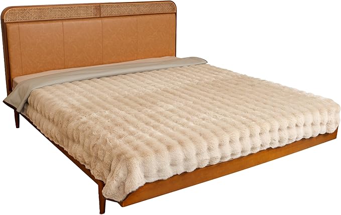 Waterproof Dog Bed Cover, Dog Pad Soft Plush Pet Blanket with Anti-Slip Back for Bed Couch Sofa, Furniture Protector for Small, Medium and Large Dogs and Cats (Light Brown-Bubble, 82"x82")