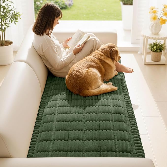 Smiry Couch Cover for Dogs Washable, Non Slip Fuzzy Pet Couch Covers for 3 Cushion Sofa Pet Friendly, Thick Soft Sofa Slipcovers Cushion Protector (Dark Green, 27.6" x 27.6")