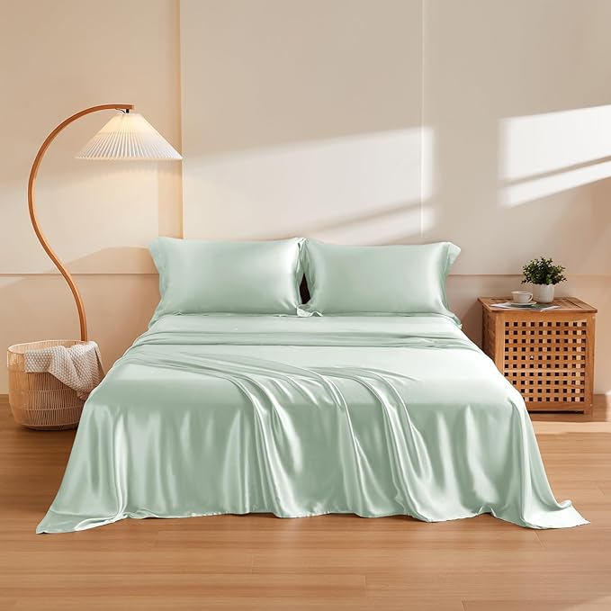 THXSILK Silk Sheet Set 4Pcs, 6A+ Top Grade 100% Natural Mulberry Silk Bed Sheets, Luxury Bedding Sets Ultra Soft Durable, 1 Fitted Sheet, 1 Flat Sheet and 2 Pillow Shams (Cal. King, Light Blue)