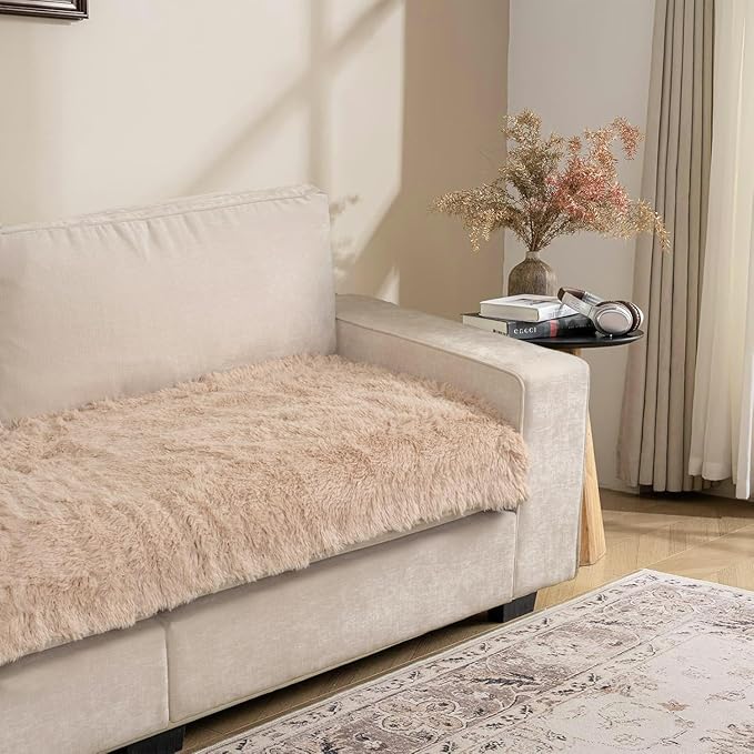 Dogs/Cats Bed Mats, Dog Pad Washable Removable Couch Cover with Anti-Slip Back, Plush Long Fur Mat, Perfect for Small, Medium and Large Dogs.(Beige, 30"x53")
