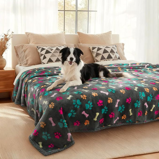 Luciphia Waterproof Pet Blankets for Couch Sofa Bed Cover Cat Liquid Pee Proof Washable Soft Fluffy Large Dog Blanket Reversible Furniture Protection Puppy Grey Bone Thicken X-Large（85" x 57"）