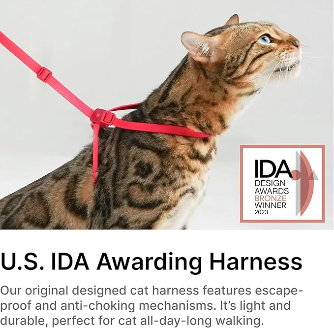 Cat Harness and Leash 2-in-1, Escape Proof Anti-Chocking Harness Adjustable Lighweight Leash for Walking Outoor Training for Kitten Small Large Cats Puppy, US IDA Bronze Award (Vivid Red)