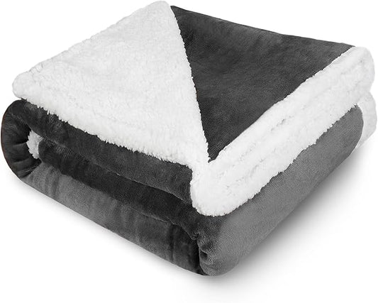 Kritter Planet Dog Blankets for Large Dogs Grey, Soft Fluffy Fleece Pet Blankets for Couch, Sofa, Dog Beds, Car Seats, Creat, Washable, 50x60 inches