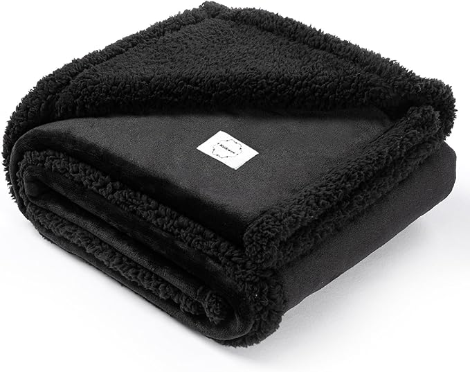 Waterproof Pet Blankets for Medium Dogs Small Cats Black Calming Pets Sherpa Blanket Fluffy Bed Sofa Couch Covers Puppy Leakproof Washable Cover for Warm-Black,M-57x40in