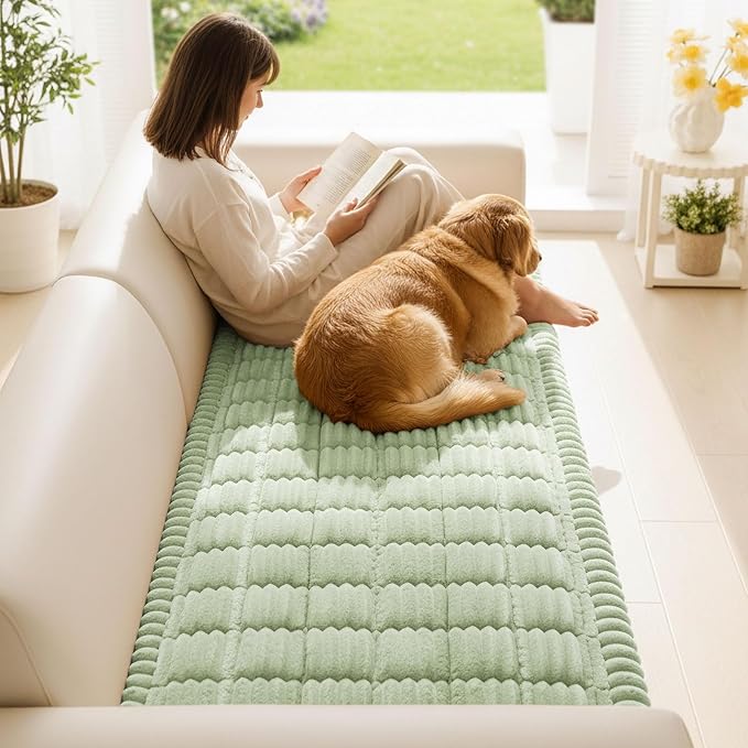 Smiry Couch Cover for Dogs Washable, Non Slip Fuzzy Pet Couch Covers for 3 Cushion Sofa Pet Friendly, Thick Soft Sofa Slipcovers Cushion Protector (Green, 27.6" x 27.6")
