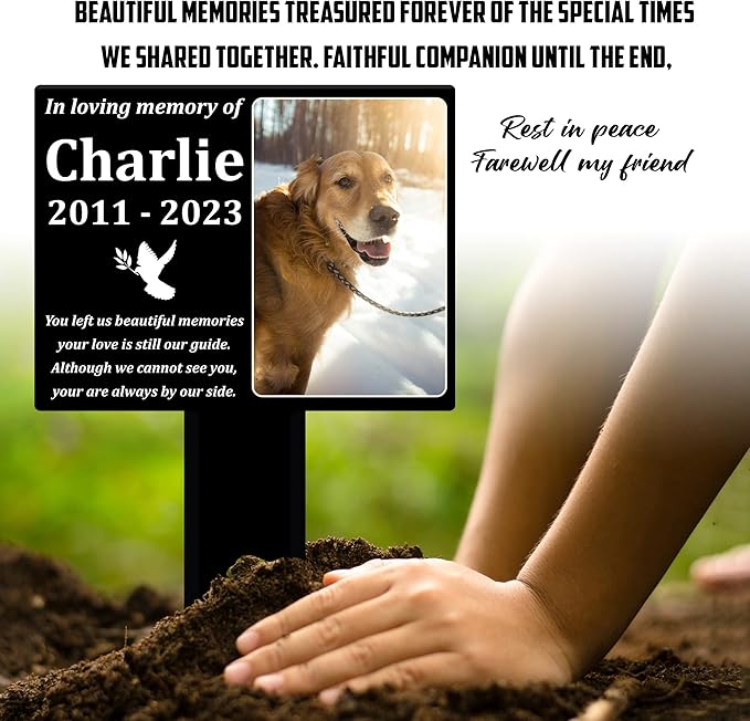 Personalized Pet Memorial Grave Markers Dog in Picture Deceased Customized Dog Rememberance Passing Away Heartfelt Sentimental Quote Frame Gift for Pet Owner Christmas Meaningful Birthday Gift