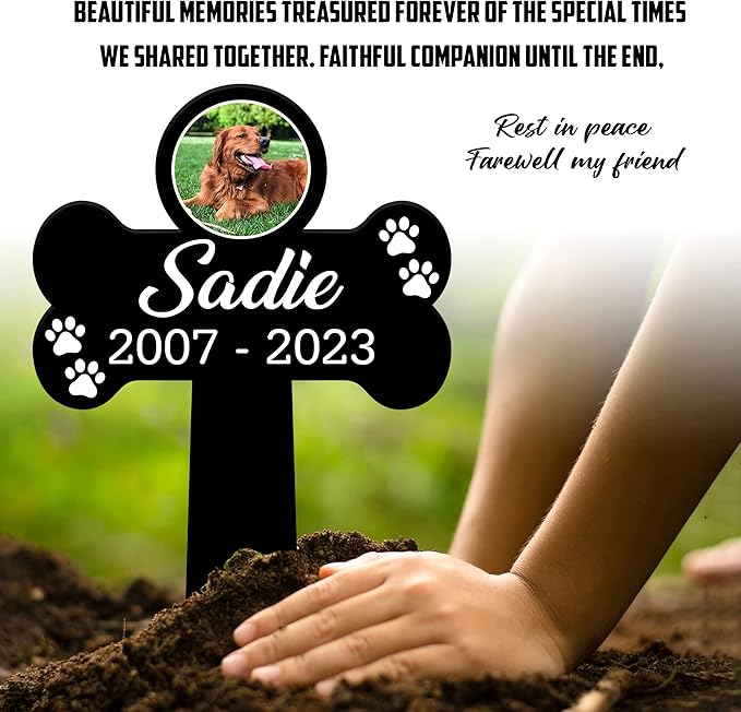 Customized Pet Sympathy Deceased Pet Picture Grave Markers Losing A Dog Bereavement Photo Grave Markers Gifts for Sister Sentimental Quote Memorial Animal Pet Tribute Keepsake Garden Decor