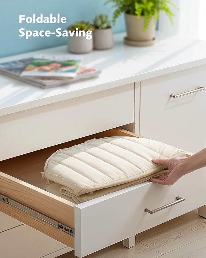 Pecute Dog Purse Carrier, Lightweight Dog Carriers for Small Dogs with Large Pockets, Dog Soft-Sided Carriers up to 9lbs, Pet Carrier for Puppy Cat Rabbit, Suitable for Travel, Subway, Cream