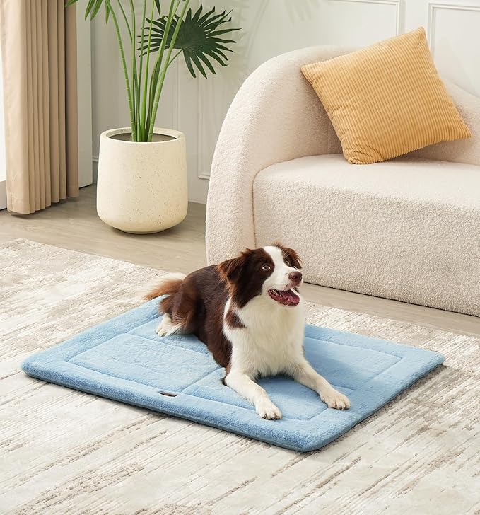 MADE 4 PETS Dog Crate Pad Bed for Medium Dogs, Washable & Reversible, Anti-Slip Kennel Mat for Cozy Sleeping, Soft Fluffy Dog Bed for Indoor & Outdoor Use, 29"x21", Blue