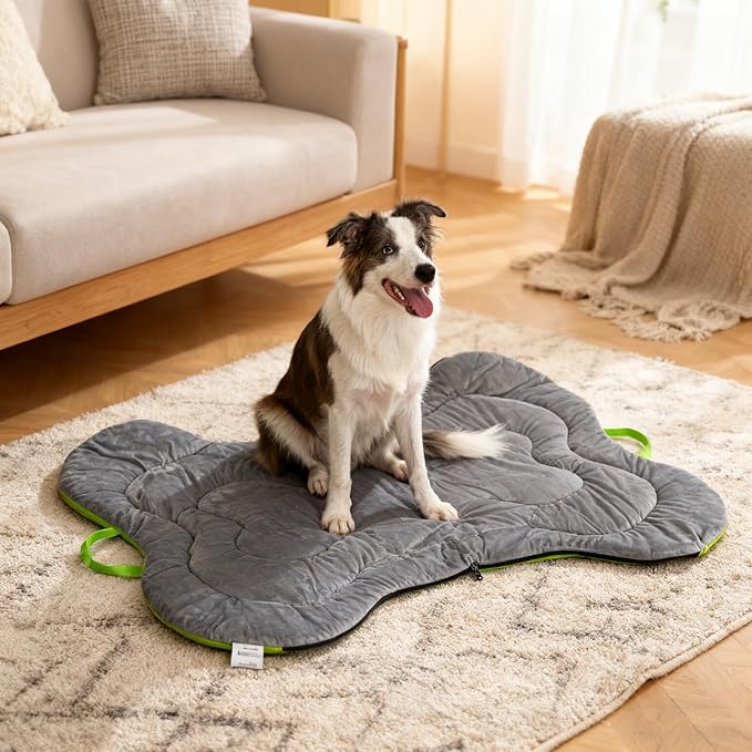 DWCN Doul-use Portable Dog Bed Mat with Handle, All Season Available Washable Dog Crate Sleeping Pad for Medium to Large Dogs, Pet Supplies Carry Bag for Outdoor/Car, 47 x 32 Inches, Grey