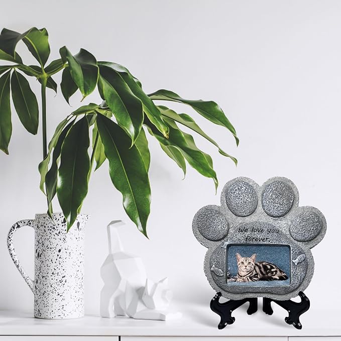 Pet Memorial Stones for Cats,Loss of Cats Sympathy Gift Indoor Display,Pet Grave Markers Cats Bereavement Gifts Outdoor Tombstone Paw Shaped Carve We Love You Forever