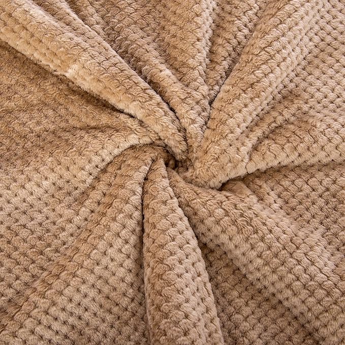 DG-Mocha Fuzzy Dog, Cat & Pet Blanket - Warm & Soft Plush Fleece Receiving Blanket for Dog Bed, Cat Bed, Couch, Sofa, Travel & Outdoor, Camping (24" x 32")