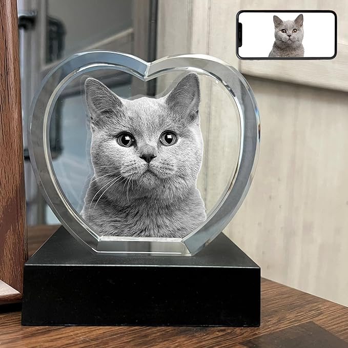 for pet Lovers, Personalized Dog, Cat Memorial Gifts for Pet Owners. Gift Box Included, Customized Laser Etched Crystal Photo (Small Heart)
