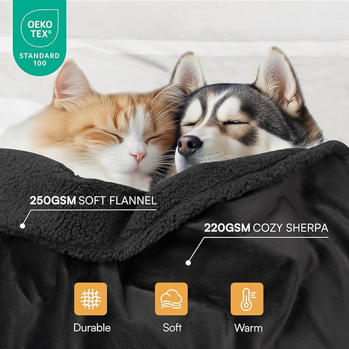 Waterproof Pet Blanket, Liquid Pee Proof Dog Blanket for Sofa Bed Couch, Reversible Sherpa Fleece Furniture Protector Cover for Small Medium Large Dogs Cats, Black Medium（57" x 40"）