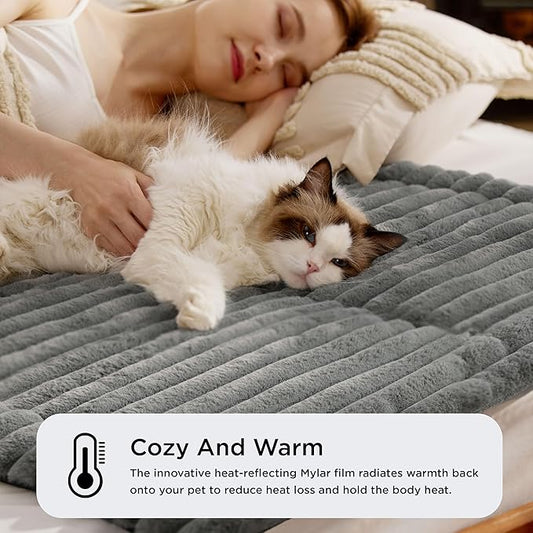 Bedsure Self Warming Cat Bed, Medium Self Heating Dog Crate Pad, Thermal Extra Warm Puppy Mat Indoor, Non-Slip & Washable, Not Electric, 30" x 20", Grey