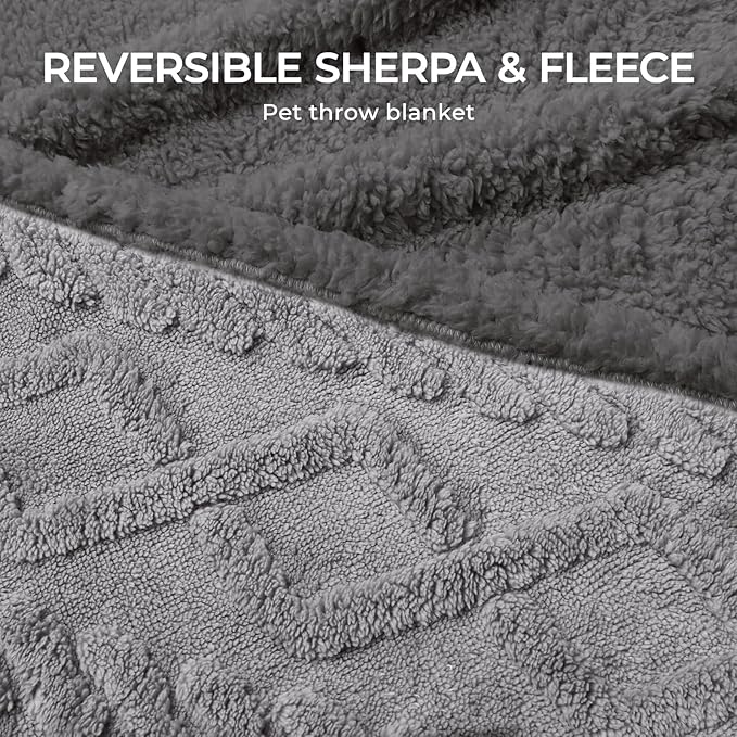 Luciphia Waterproof Pet Blanket, Liquid Pee Proof Dog Blanket for Sofa Bed Couch, Reversible Sherpa Fleece Furniture Protector Cover for Small Medium Large Dogs Cats, Light Grey King Size（90" x 82"）