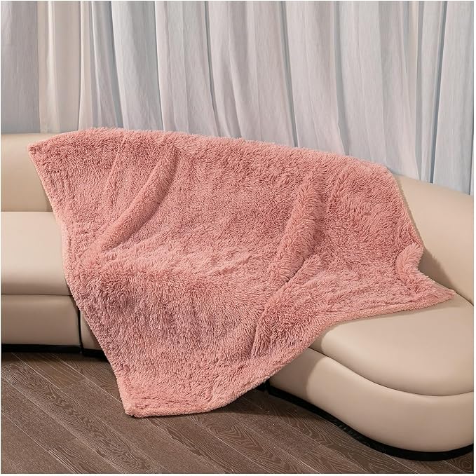 Waterproof Dog Blanket Pink Fluffy Long Faux Fur Pet Throw Blankets for Cats Cozy Warm Couch Mat for Puppy Love Bed Cover Washable(Pink,XL)