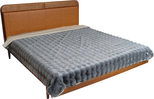 Waterproof Dog Bed Cover, Dog Pad Soft Plush Pet Blanket with Anti-Slip Back for Bed Couch Sofa, Furniture Protector for Small, Medium and Large Dogs and Cats (Light Gray-Bubble, 68"x82")