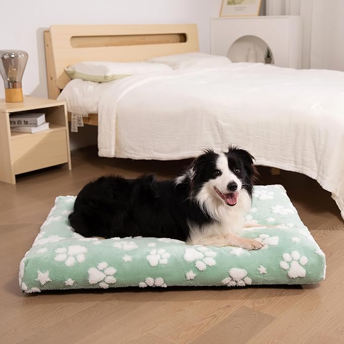 Dog Beds for Small Medium Dogs, Cute Thick Dog Bed for Crate Kennel, Fluffy Pet Bed with Removable Washable Cover and Anti-Slip Bottom, 30"x 20", Green Paw