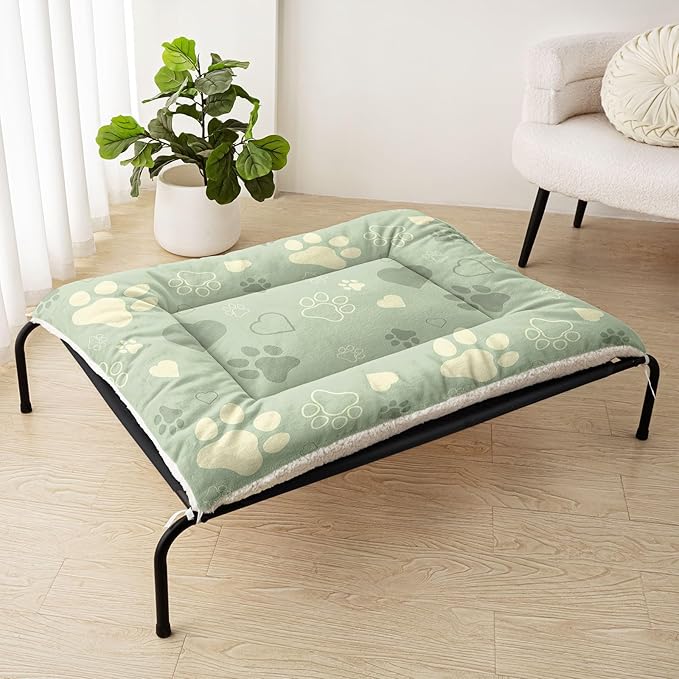 Dog Crate Bed Washable Crate Pad Green Love Printed Soft Fluffy Pet Sleeping Mat for Large Medium Small Animals(Love L)