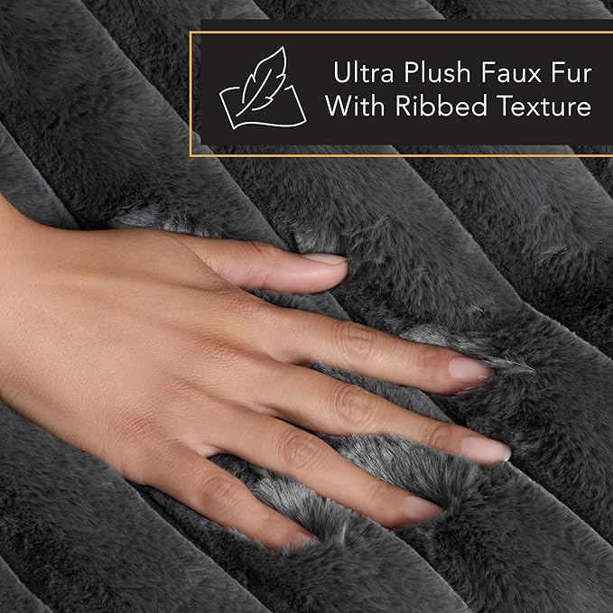 TOWN & COUNTRY LUXE CuddleTown Ribbed Bubble Stripe Pillow Crate Mat Pet Bed, Machine Washable Cover, Soft & Calming, Non-Slip Bottom, Dark Grey, Small 30"x21"x3"