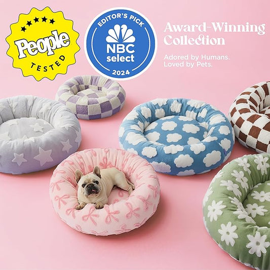 LE SURE Donut Cat Beds for Indoor Cats - Round Small Dog Bed Calming Pet Beds, Cute Modern Beds with Jacquard Shaggy Plush & Anti Slip Bottom, 20 Inch, Pink Taffy