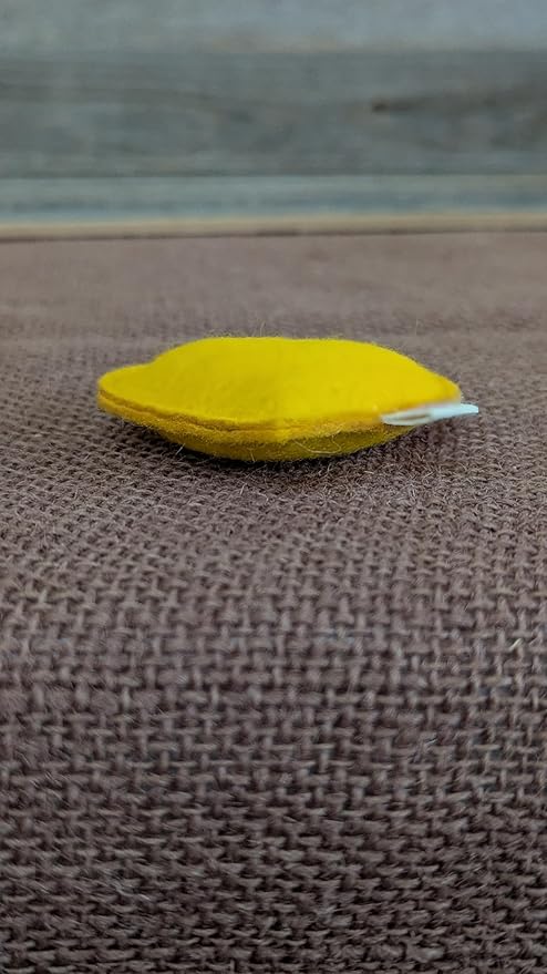 Cherry Valley Organics Catnip Toy – Heart Shape, Organic Catnip, 100% Wool Felt, Grown & Made in The USA - Yellow