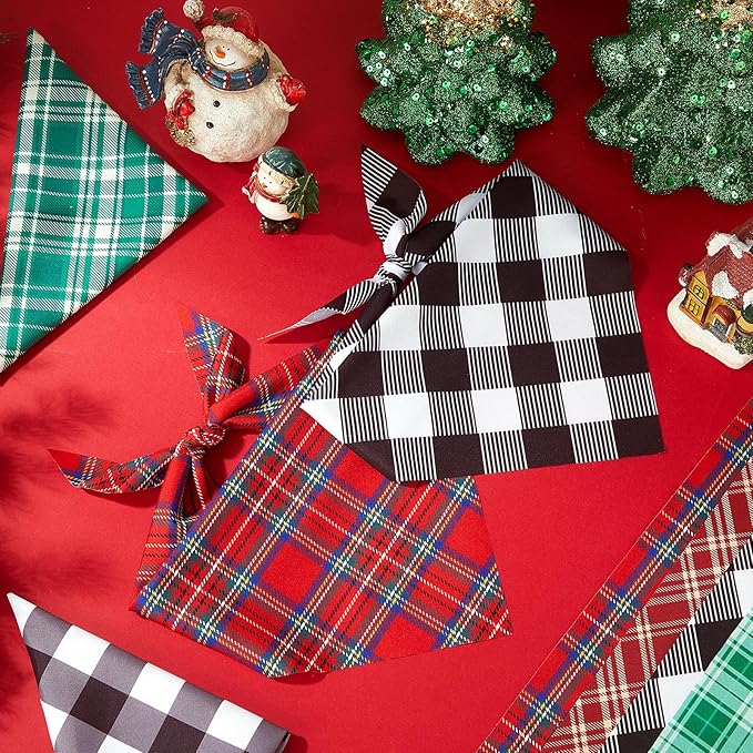 Weewooday 50 Pcs Christmas Dog Bandanas Bulk Xmas Red Green Buffalo Plaid Bandanas for Dogs Soft Bibs Adjustable Triangle Scarf for Small Medium Large Pets Costume (31.5 x 21.7 x 21.7 Inch)
